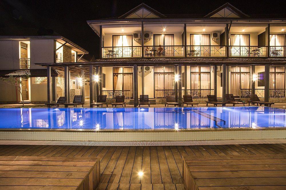 Alia Residence Business Resort Padang Mat Sirat Exterior photo